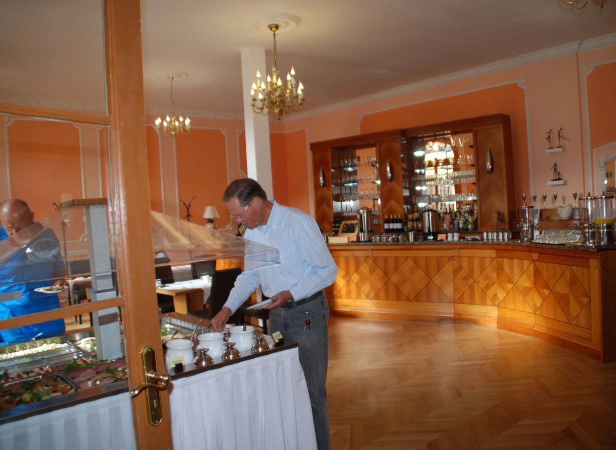 Hotel Goldener Anker Torgau Exteriér fotografie